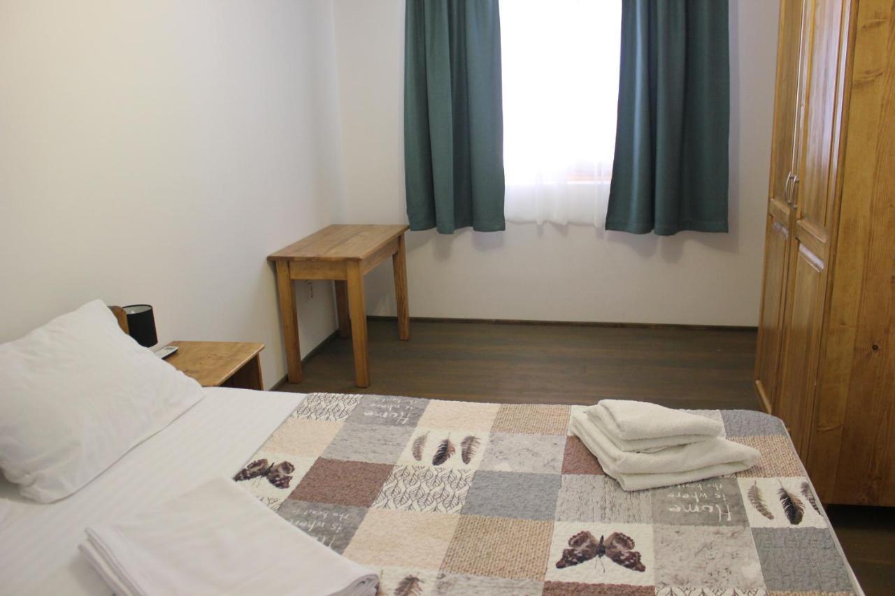 Hotel Cerdacul Cu Stuf Sfântu Gheorghe Zewnętrze zdjęcie